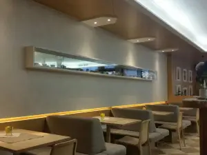 Cafe & Konditorei Reiserer