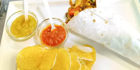 Claro Chill & Grill
