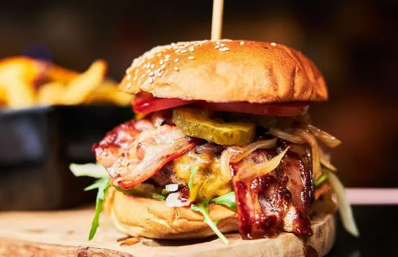 Nude Burger Club