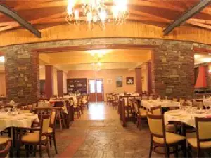 Cafe Restaurant Loutron