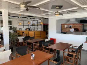 Olio Restaurant