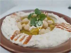 Layaly Fenikia Restaurant