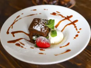 Roches Bar & Restaurant