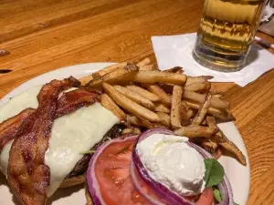 Rafferty's Restaurant & Bar