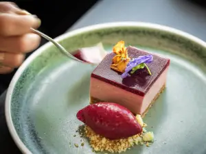 Restaurant G's Kitchen