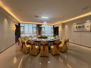 美豪酒店(华阴华山景区游客中心华山北站店)·阿侠湖南土菜馆