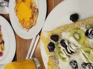 Brunch Cafe-McHenry