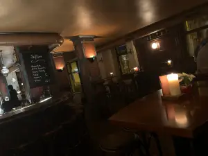 SonderBar