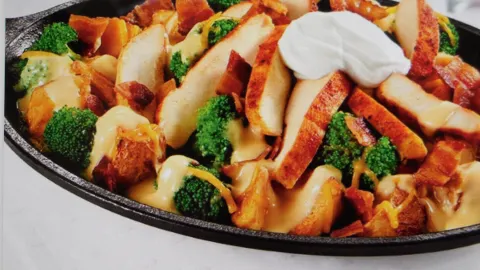 Denny's Restaurant in กู้ดเยียร์