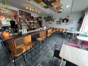 Skrot Kafé & Bar