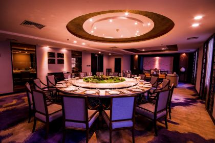 伊水湾大酒店(餐饮部)