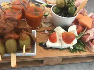 Restaurant 1611