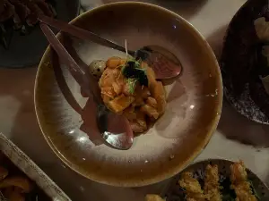 Dragon Palace Restaurant