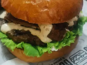 TAJBURGER (Burgers&Pizza)