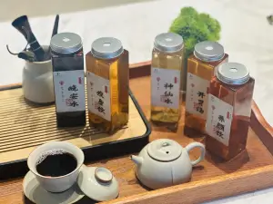 隆地悦朗酒店·云朗大堂吧