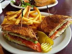 Fresh Harvest Cafe