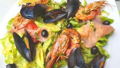 Bar du Golfe in คาลวี