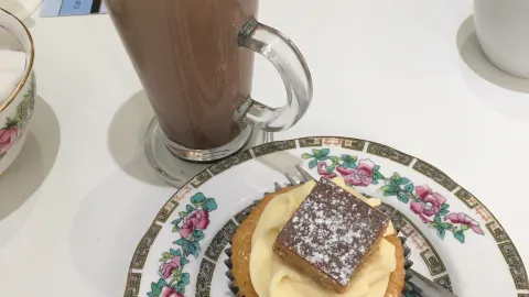 Cherry Blossom Bakery in Macclesfield