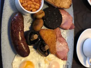 No 25 Bar and Cafe