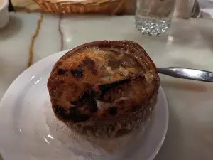 Chez Henri | Restaurant & Bistro