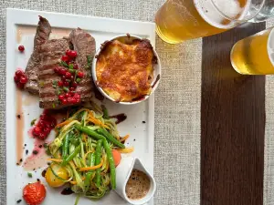 Surf & Turf Restaurant AS