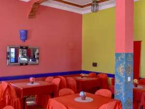 CAFE RESTAURANT AMRAOUI & APARTMENT