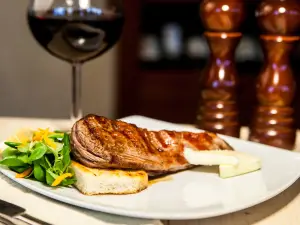Crinul Alb - Restaurant & Pizzeria