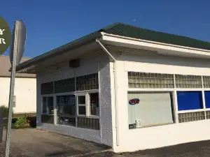 Ray's Dairy Diner