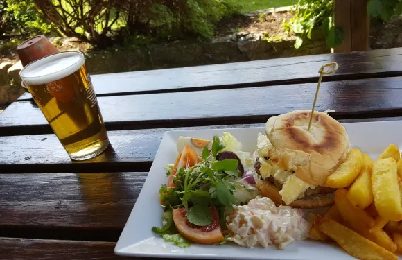 The Crispin, Great Longstone