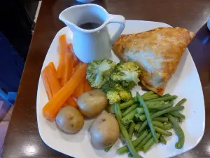 The Monk's Kitchen Cafe @ Gloucester Cathedral