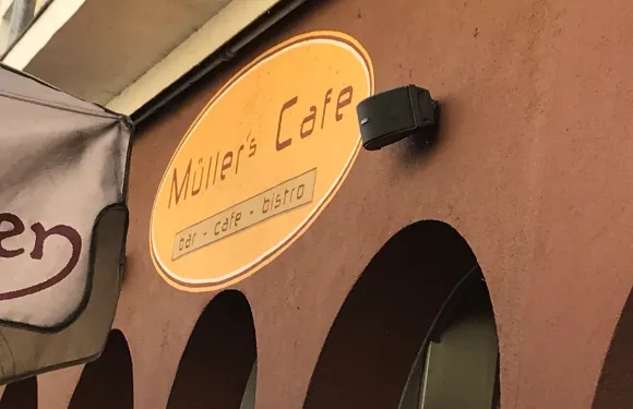 Muller's Deli - Coffeehouse & Restaurant