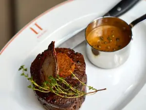 Lt Bar & Grill