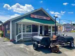 Carolina Brothers BBQ