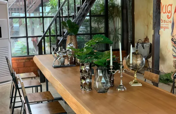 Mug Cafe And Bistro