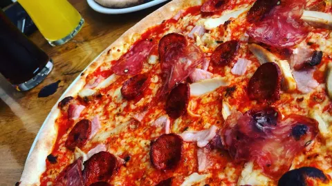 The Real Italian Pizza Co in 카디프