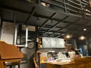 10 Y.o. Cafe