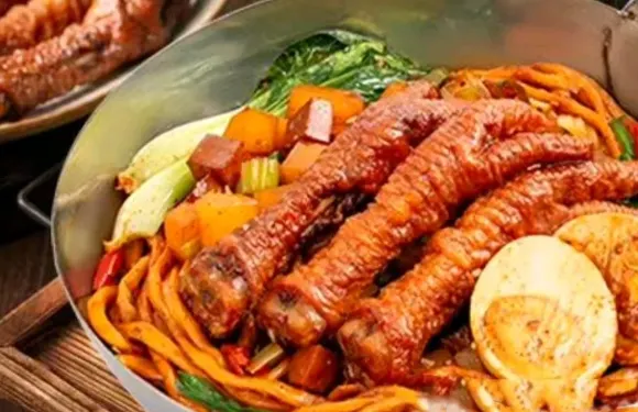 洪崖洞川味煲·剁椒麪·牛肉麵