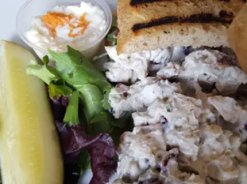 Warehouse Gourmet Bistro & Brewpub