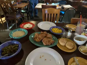 Babe's Chicken Dinner House