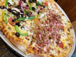 Cheat Mountain Pizza