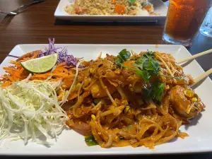 Ruk Thai Kitchen
