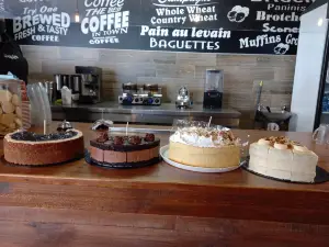 Doughy's Bread & Cafe
