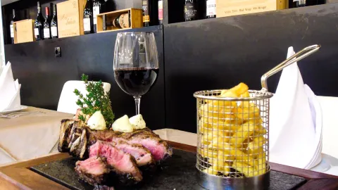 Americo's Restaurant in Sal