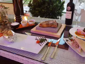 Playa 5 Restaurante. Snacks & Food - Cocktail Lounge