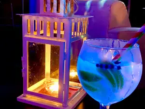 American Club Food & Cocktails