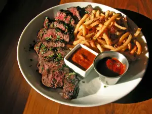 Flatiron Restaurant & Bar