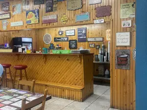 Paula's Diner