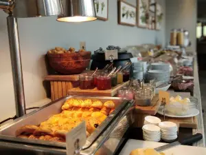The Castle Restaurant and Tea Room