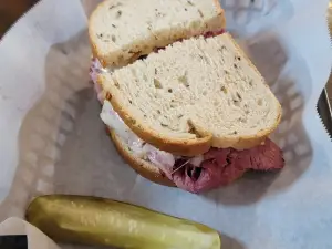 Metro Deli