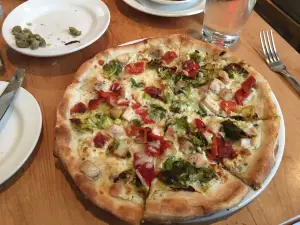 Teresa's Pizza | Wine Bar